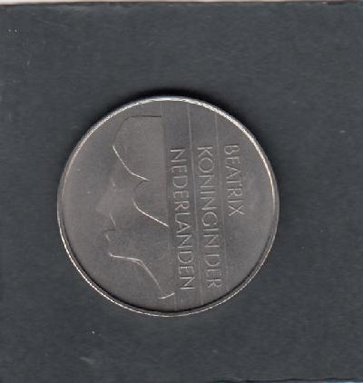 Beschrijving: 2 1/2 Gulden Beatrix